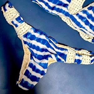 BOTTOMS acacia ho’okipo bottoms size L